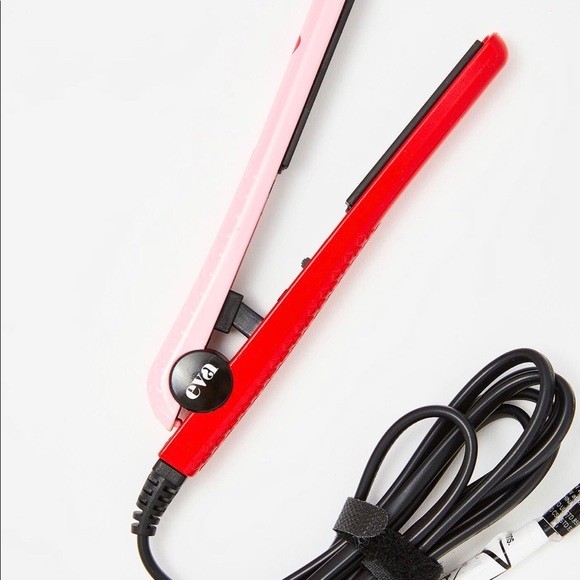EVA NYC MINI FLAT IRON BRAND NEW - Picture 2 of 2